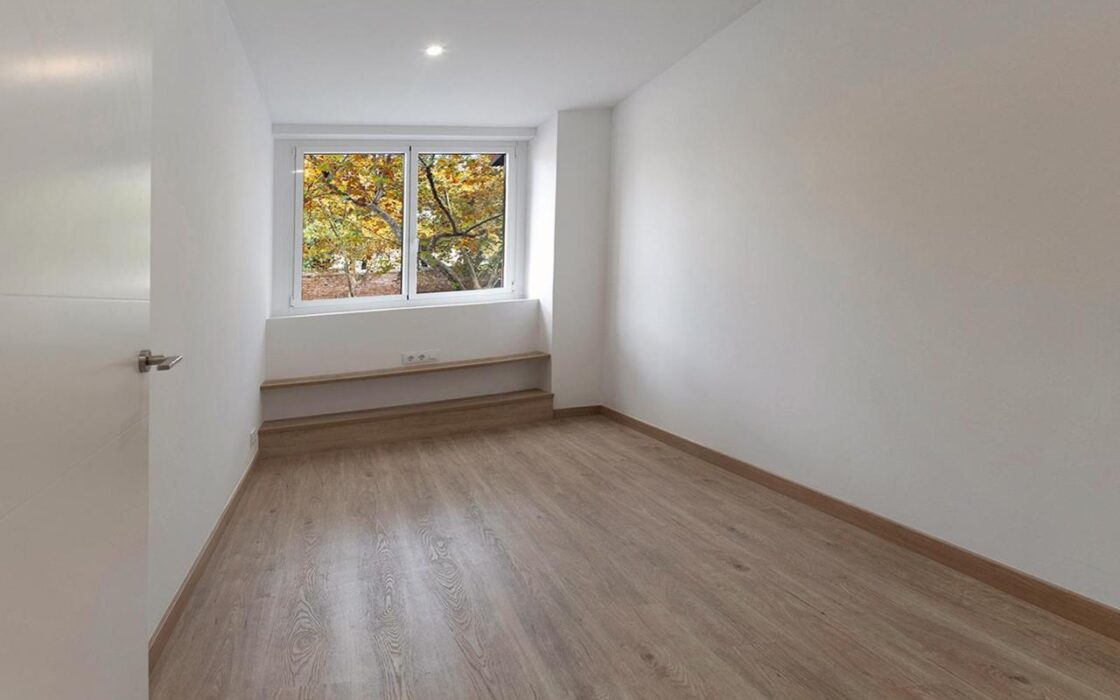 Елегантна квартира 75 кв.м у моря в Барселоні