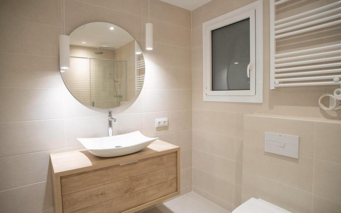 Елегантна квартира 75 кв.м у моря в Барселоні