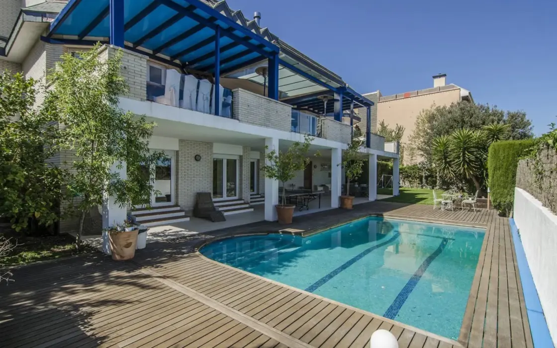 Вилла с панорамным видом в Саррии, Барселона, 7 спален