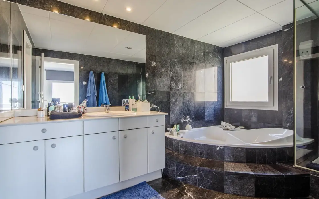 Вилла с панорамным видом в Саррии, Барселона, 7 спален