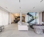 Розкішна вілла 710 кв.м з терасою в Саррії, Барселона