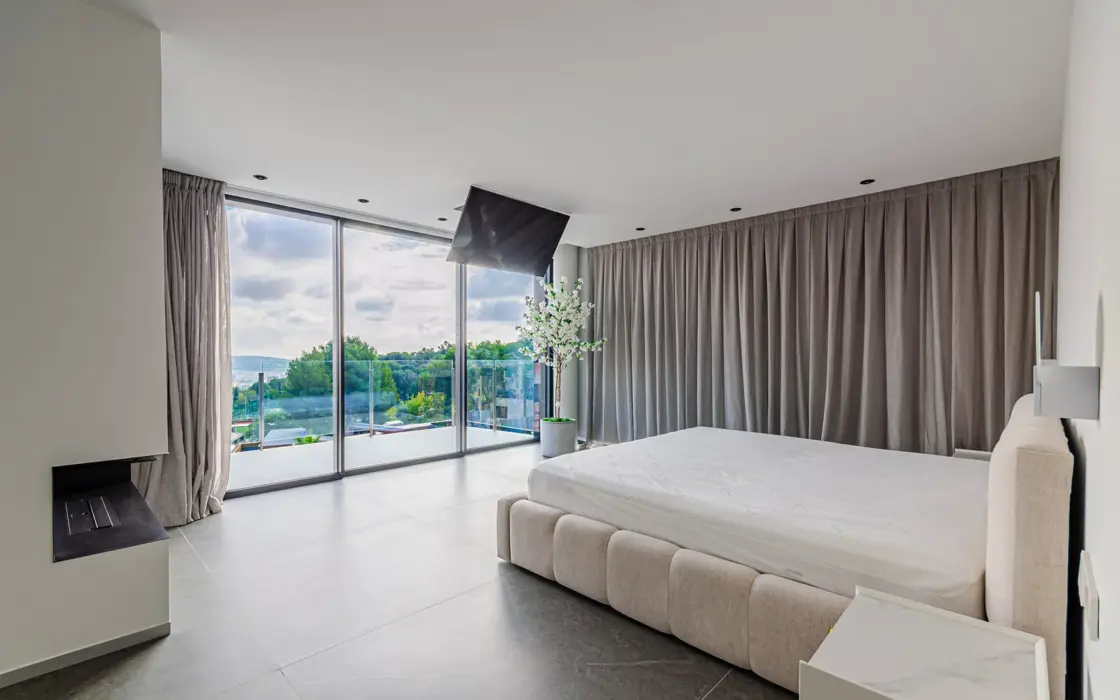 Розкішна вілла 710 кв.м з терасою в Саррії, Барселона