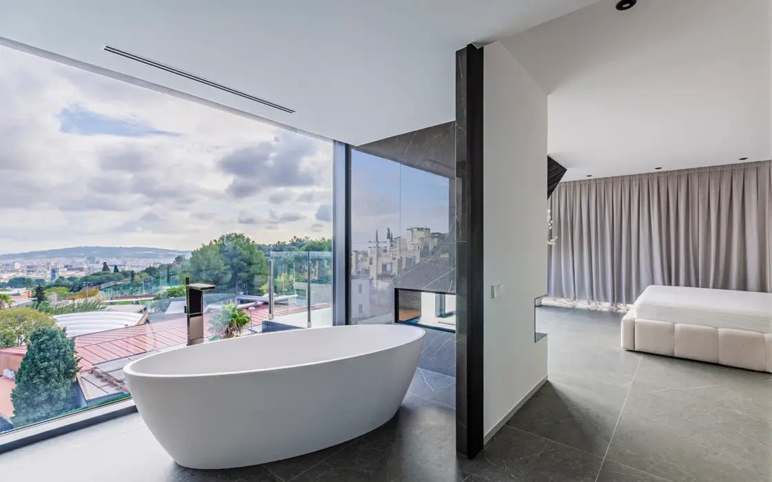 Розкішна вілла 710 кв.м з терасою в Саррії, Барселона