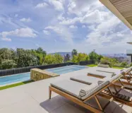 Элитная вилла с панорамным видом в Педральбесе, Барселона