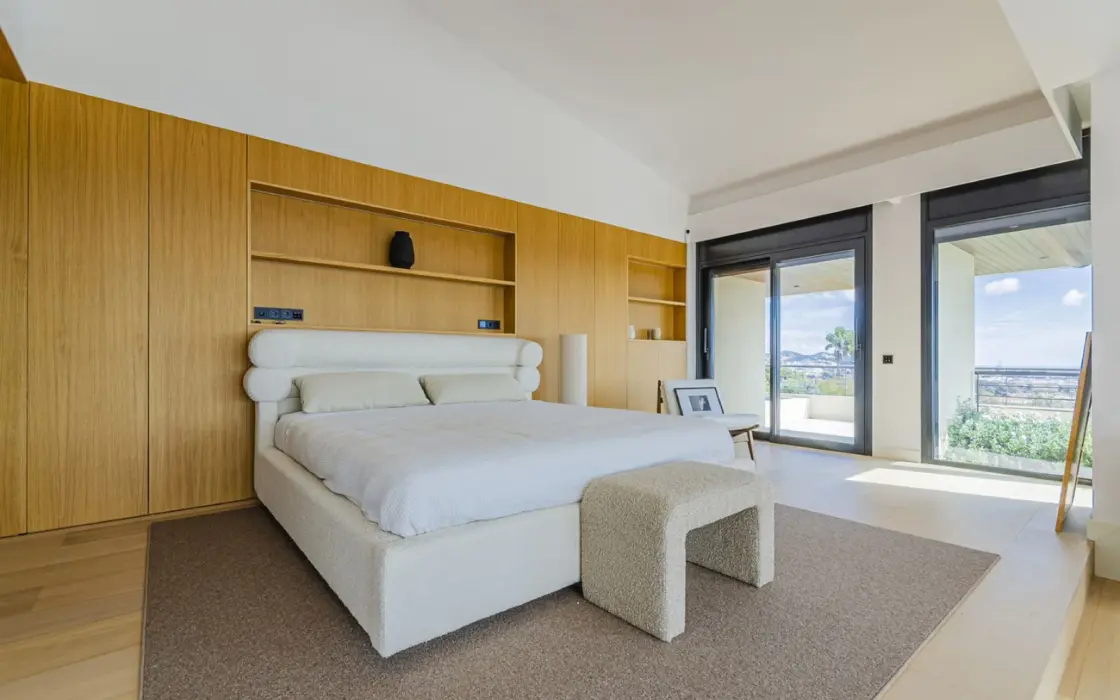 Элитная вилла с панорамным видом в Педральбесе, Барселона