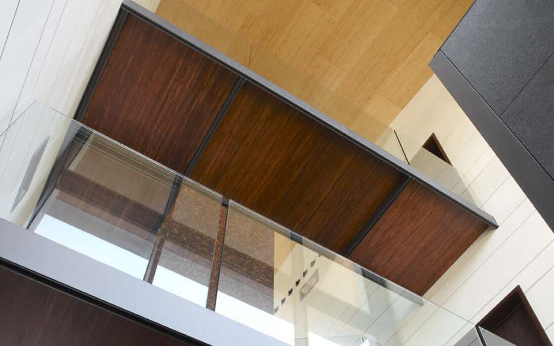 Престижна вілла в Педральбесі з терасою та панорамним видом