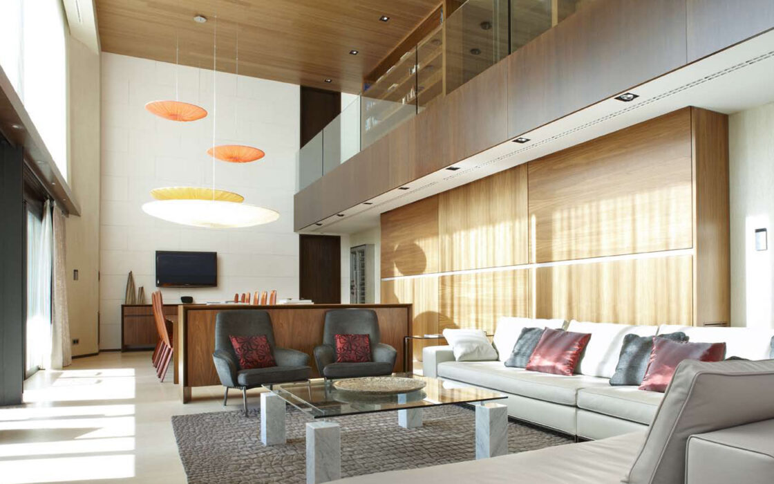 Престижна вілла в Педральбесі з терасою та панорамним видом