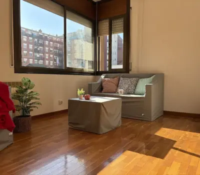 Квартира 80 кв.м в Побленоу рядом с пляжем и метро