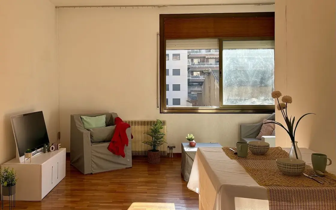 Квартира 80 кв.м в Побленоу рядом с пляжем и метро