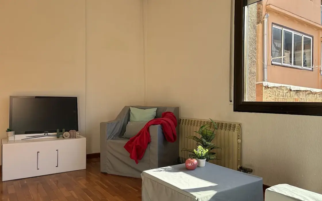 Квартира 80 кв.м в Побленоу рядом с пляжем и метро