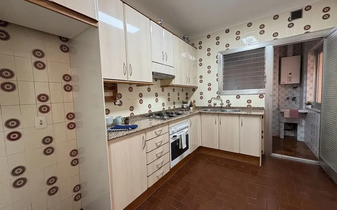 Квартира 80 кв.м в Побленоу рядом с пляжем и метро