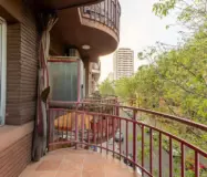 Світла квартира 95 кв.м з терасою в Барселоні Ейшампле