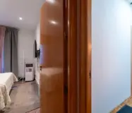 Світла квартира 95 кв.м з терасою в Барселоні Ейшампле