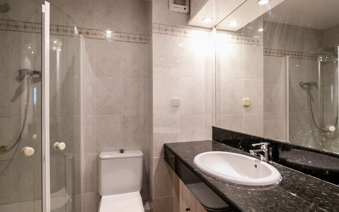 Квартира 60 кв.м в районе Les Corts, Барселона с хорошим ремонтом