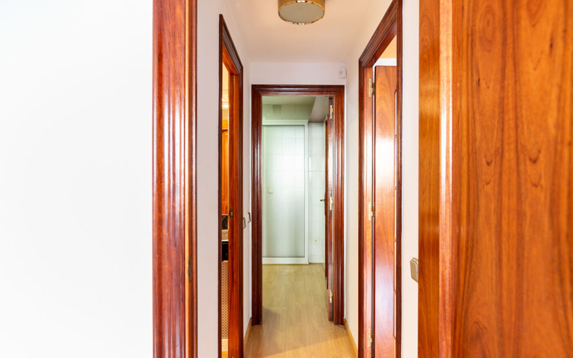 Квартира 60 кв.м в районе Les Corts, Барселона с хорошим ремонтом