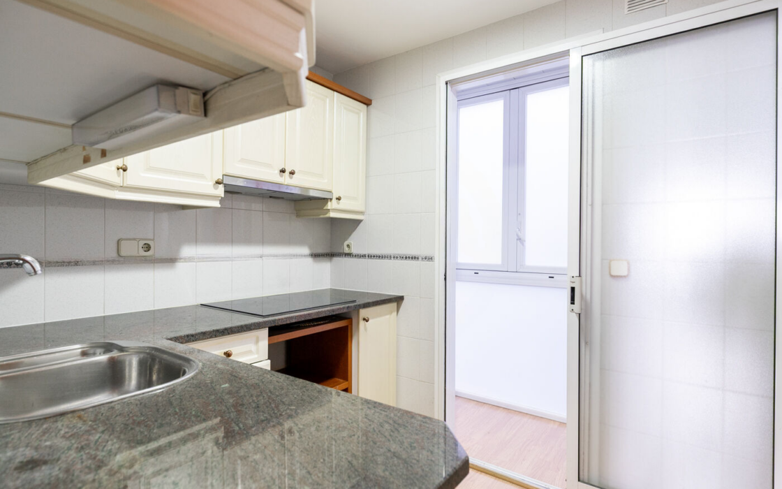 Квартира 60 кв.м в районе Les Corts, Барселона с хорошим ремонтом