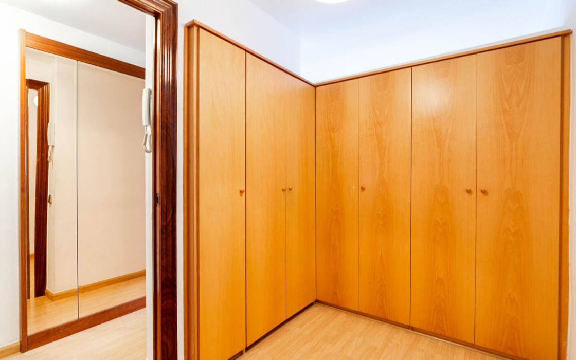 Квартира 60 кв.м в районе Les Corts, Барселона с хорошим ремонтом