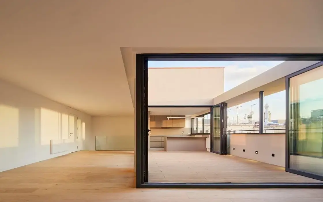 Отреставрированные квартиры с террасами в Барселоне