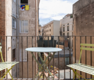 Історична квартира з терасою в Готичному кварталі Барселони