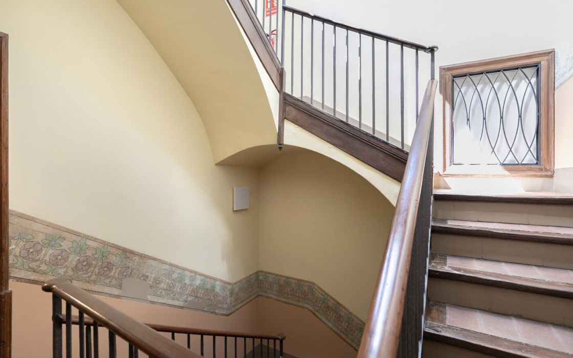 Історична квартира з терасою в Готичному кварталі Барселони