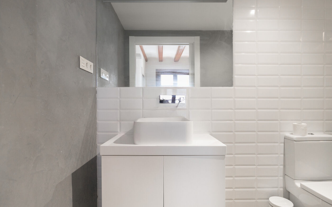 Історична квартира з терасою в Готичному кварталі Барселони