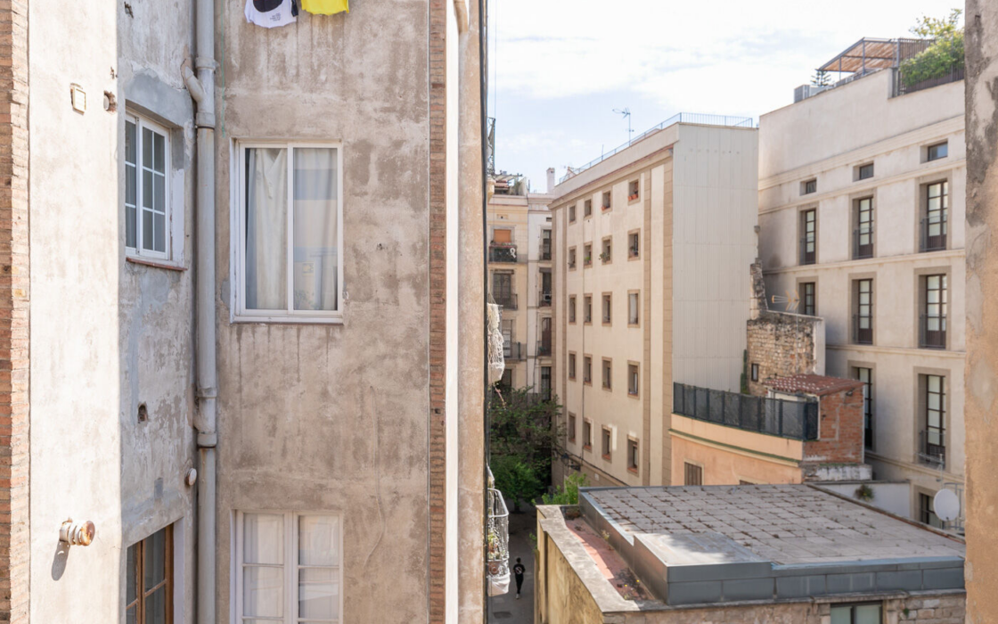 Історична квартира з терасою в Готичному кварталі Барселони