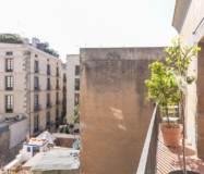 Історична квартира з терасою в Готичному кварталі Барселони