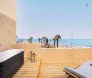 Квартира у моря с балконом в Барселонете, 70 кв.м, терраса