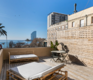 Квартира у моря с балконом в Барселонете, 70 кв.м, терраса