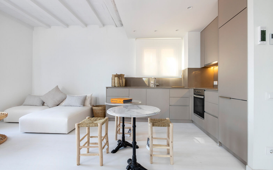 Квартира у моря с балконом в Барселонете, 70 кв.м, терраса