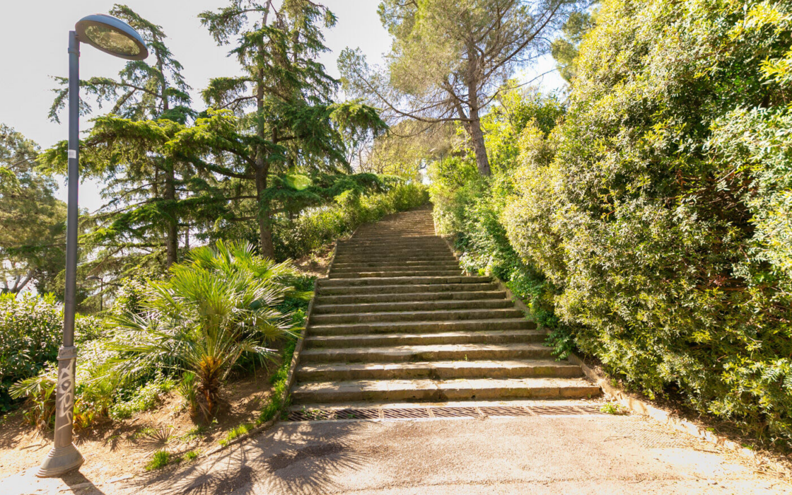 Четырёхкомнатная квартира в Эль-Путчет, Барселона, новостройка