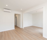 Квартира в Ешампле, 70 кв.м, близько до Сагради Фамілія