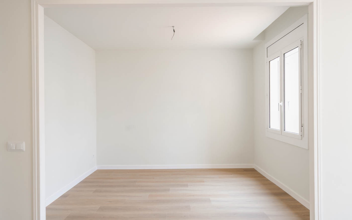 Квартира в Ешампле, 70 кв.м, близько до Сагради Фамілія