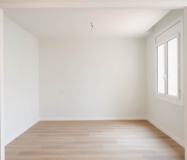 Квартира в Ешампле, 70 кв.м, близько до Сагради Фамілія