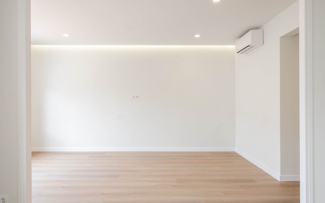 Квартира в Ешампле, 70 кв.м, близько до Сагради Фамілія