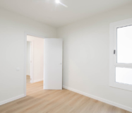 Квартира в Ешампле, 70 кв.м, близько до Сагради Фамілія