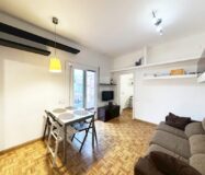 Світла квартира з балконом у Барселоні, 3 спальні