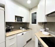 Світла квартира з балконом у Барселоні, 3 спальні