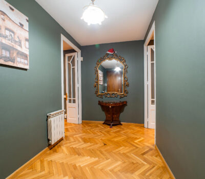 Просторная квартира с террасой в Эшампле, Барселона 159 кв.м