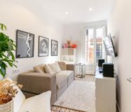 Квартира 77 кв.м в Побленоу, Барселона, после ремонта