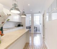 Квартира 77 кв.м в Побленоу, Барселона, после ремонта