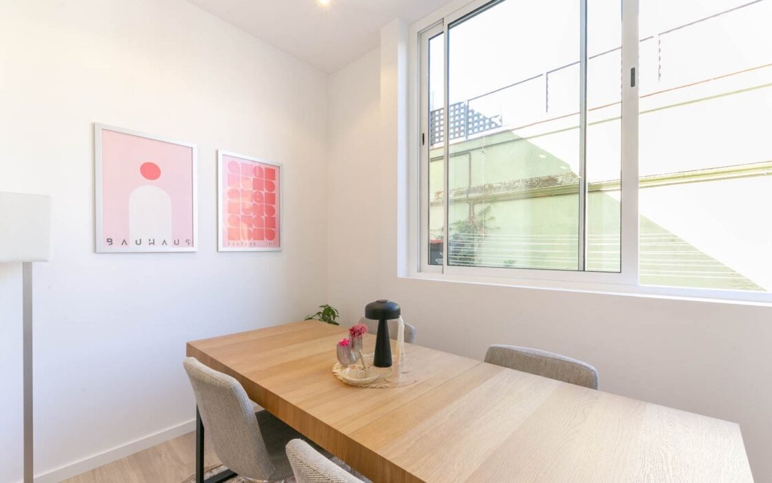 Квартира 77 кв.м в Побленоу, Барселона, после ремонта