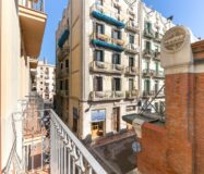 Квартира 77 кв.м в Побленоу, Барселона, после ремонта