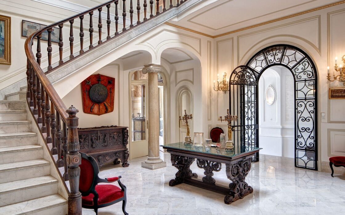 Елітний особняк з садом у Педральбесі, Барселона 1048 кв.м