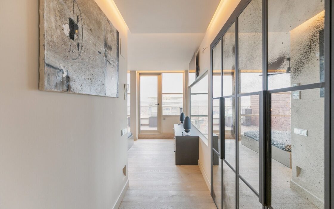 Дуплекс-пентхаус з терасами та морським видом у Барселоні