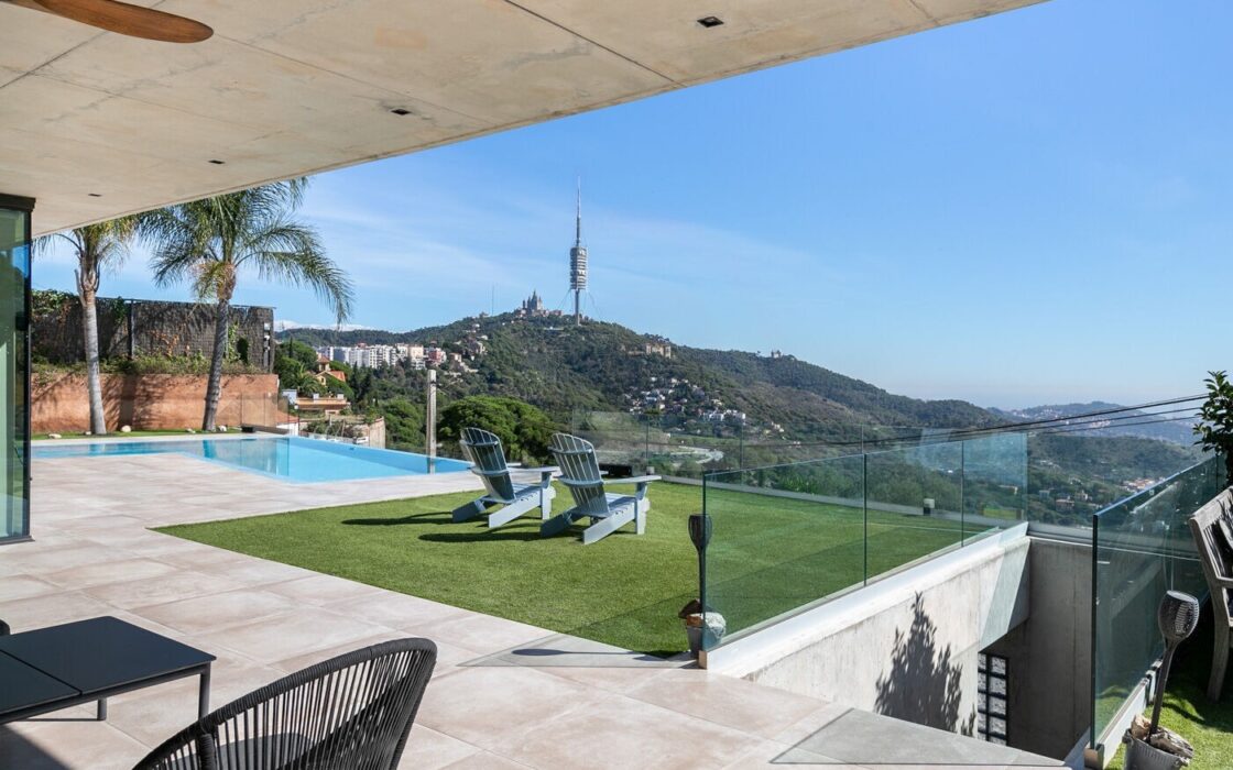 Елітна вілла з панорамним видом у Вальвидрері, 802 кв.м