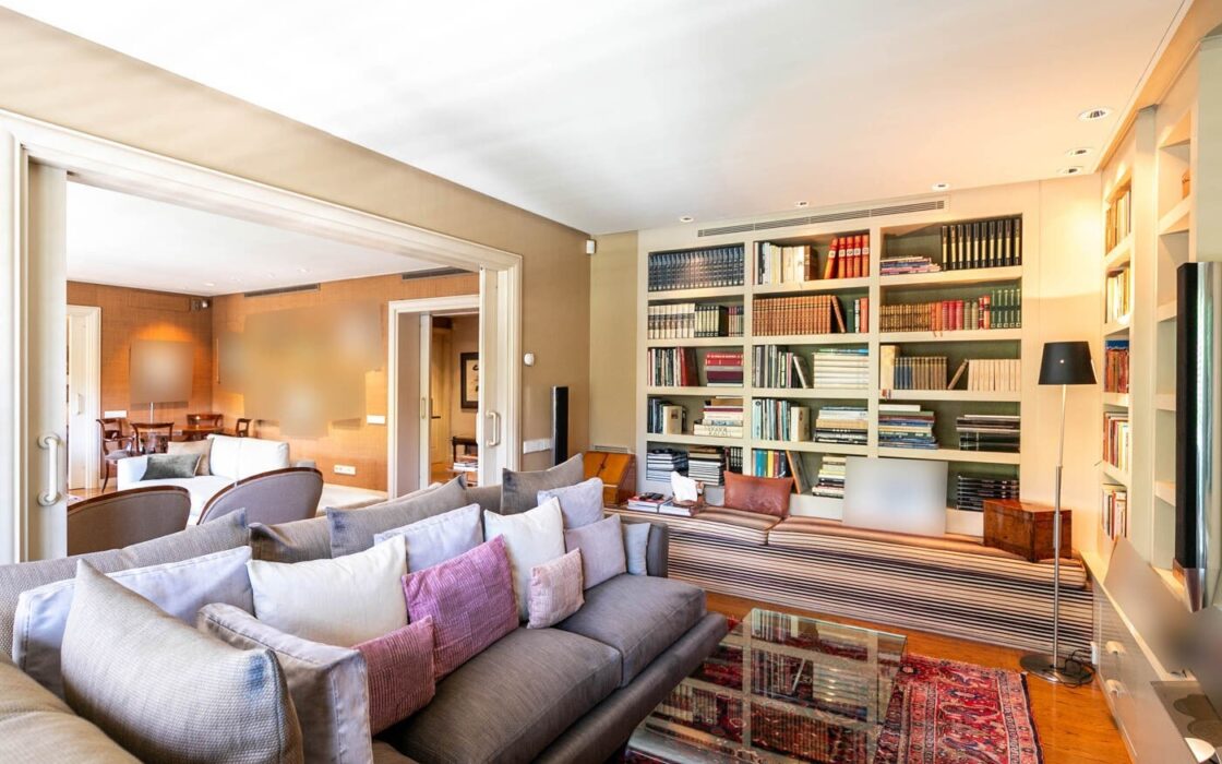 Ексклюзивна квартира 400 кв.м в Лес-Трес-Торрес Барселона