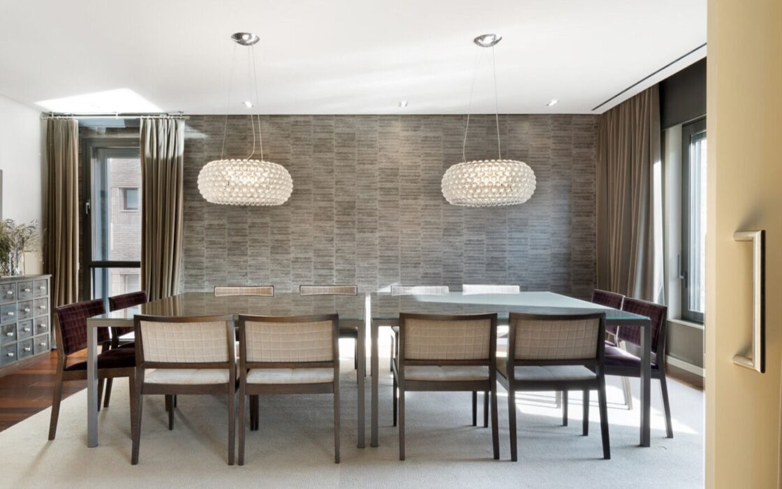 Просторная квартира с террасой в Барселоне 492 кв.м 4 комнаты