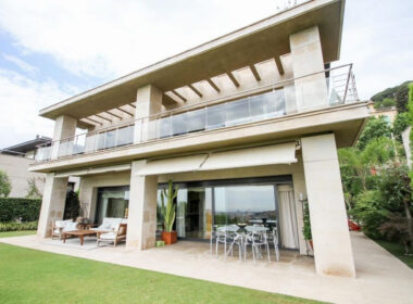 Особняк в Барселоні 1000 кв.м з чудовим видом