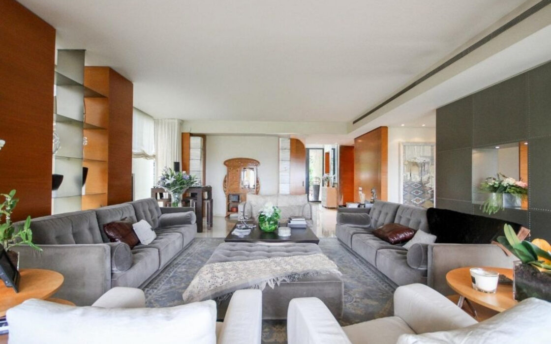 Особняк в Барселоні 1000 кв.м з чудовим видом